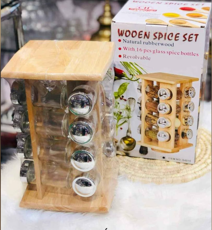 طقم توابل خشبي دوّار – 16 علبة زجاجية